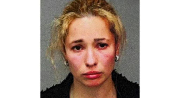 Sámánként lett milliárdos Európa egyik legkeresettebb női bűnözője