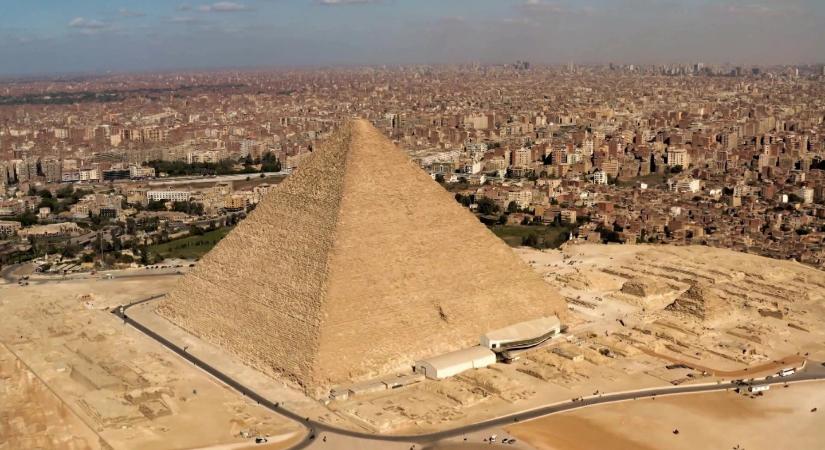 A nagy rejtély: Európa legnagyobb piramisa vagy csupán turisztikai attrakció?