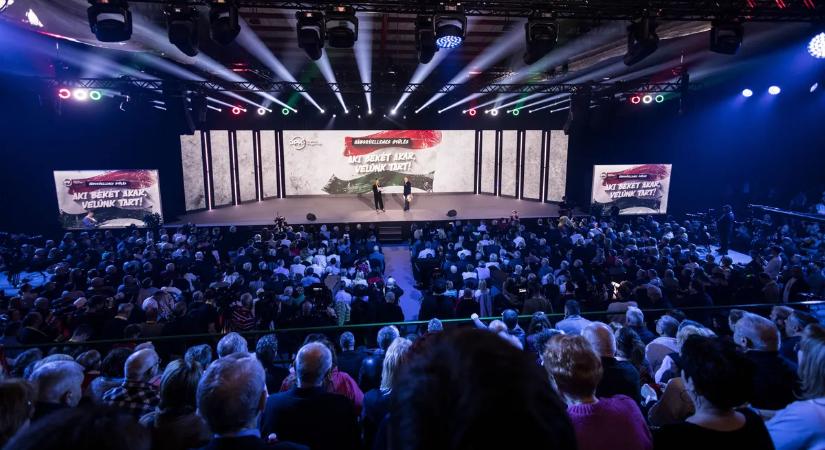 „Nagyot mentünk” – hidegrázós videó került elő a negyedik Háborúellenes Gyűlésről