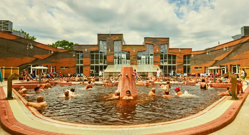 Ez az Év Fürdője, újranyitó termálfürdők és a legújabb gyógyvíz