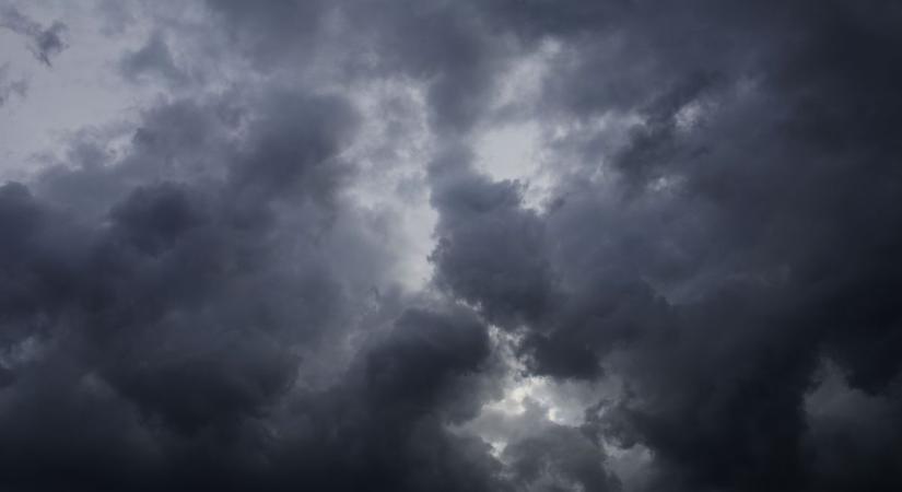 Nem lesz sok öröm az időjárásban: borult ég, gyenge csapadék, hűvös nappal