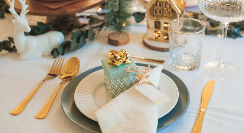 5 kreatív ötlet a karácsonyi asztal terítéséhez