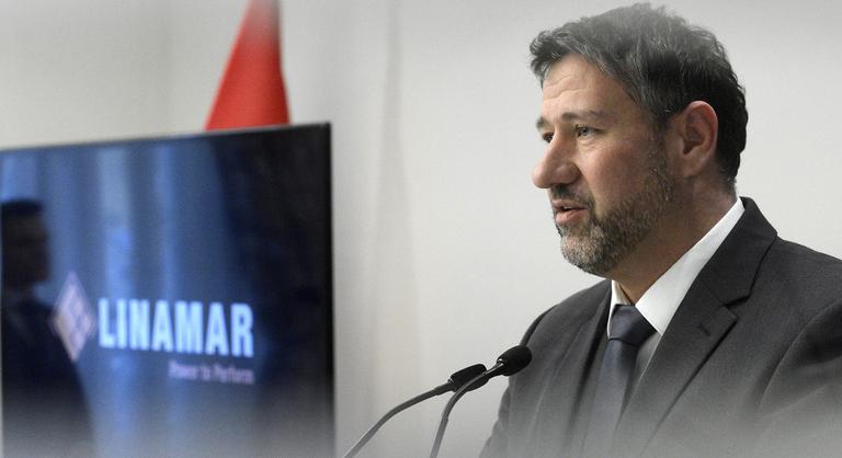 Simonka György bevallotta, több politikai szövetségesének is jól fizető állást szerzett