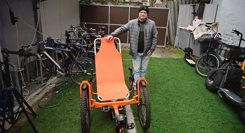 Újabb szegedi őrület: Elképesztő bringa készült, napelemmel menne el a Balatonig – videóval