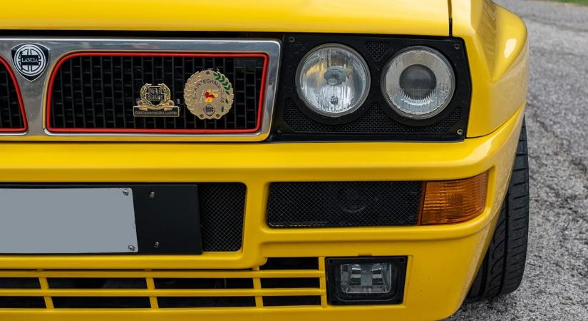 Tekintetmágnes sárga Lancia Delta HF Integrale Evo II vár új gazdára