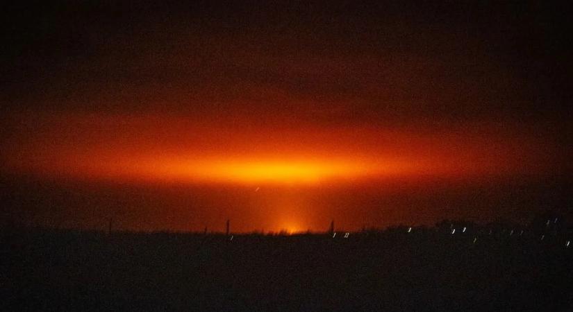 Új front nyílt Oroszország ellen: robbanások a Krímben, célkeresztben az orosz olaj – videó