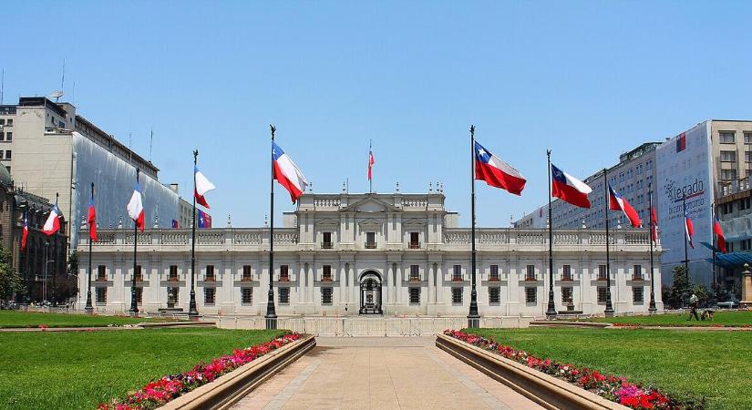Így kell? Bírságot kap, aki nem szavaz a sorsdöntő voksoláson