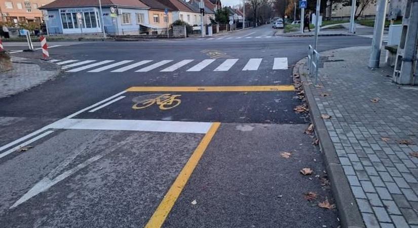 Autósoktatót kérdeztünk meg a hírhedt előretolt kerékpáros felállóhelyről