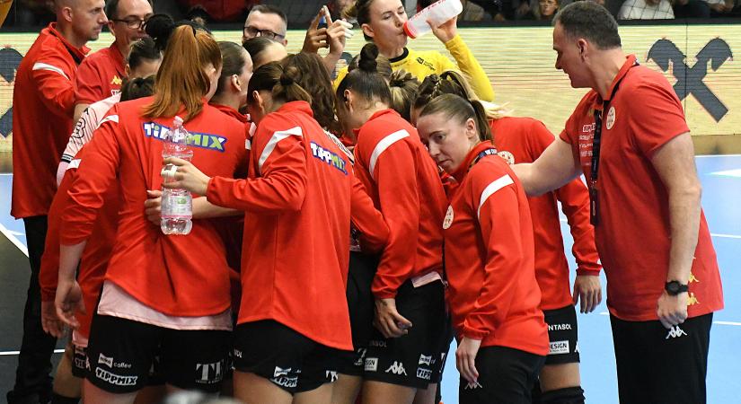 Debrecen–Vác: máshol, máskor