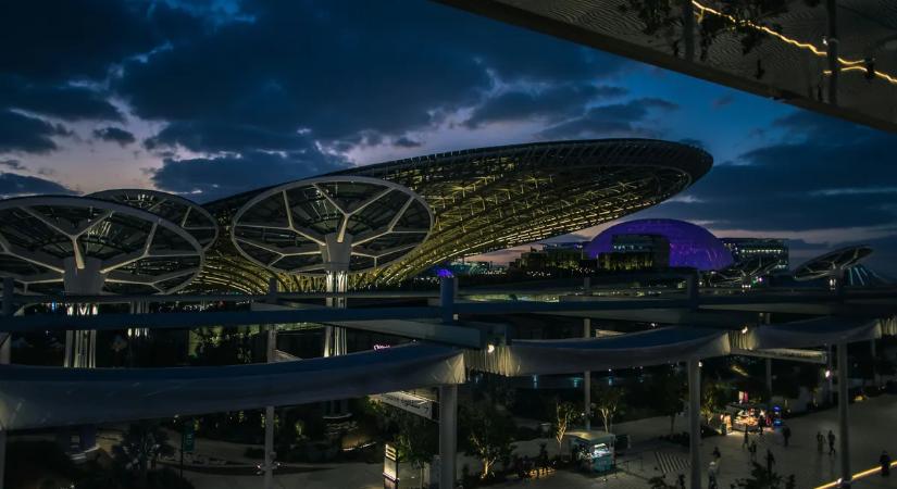 Egymillió dolláros ajtó vezet a dubaji repülőtér titkos szobájába