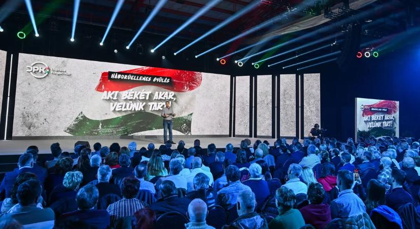 Kocsis Máté: A választások tétje a háborúba való belesodródás