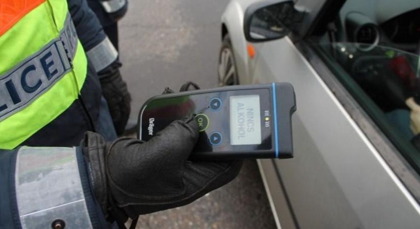 Gigarazzia az utakon: holnaptól az ittas sofőrökre vadászik a rendőrség