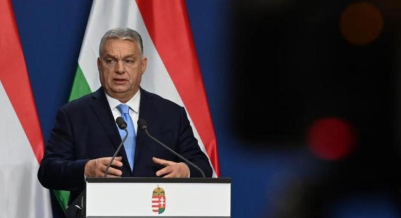 Orbán Viktor több mint 1,6 millió kitöltött nemzeti konzultációs kérdőívet visz magával Brüsszelbe