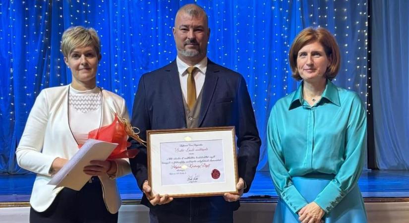 Polgármesteri Közösségi Díjat kapott a hajdúnánási mentőápoló