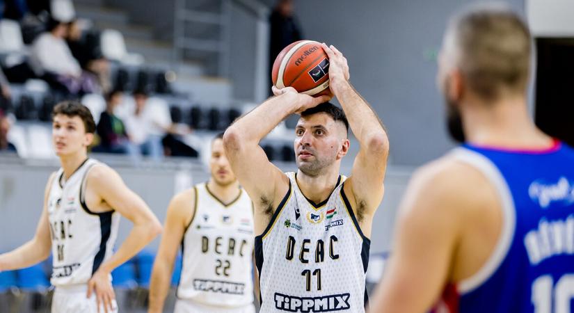 Szoros meccsen maradtak alul Kaposváron a DEAC férfi kosarasai