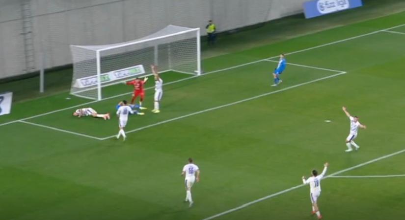 Dermesztő sérülés az NB I-ben: Kórházban marad a pályán elájult Újpest-játékos