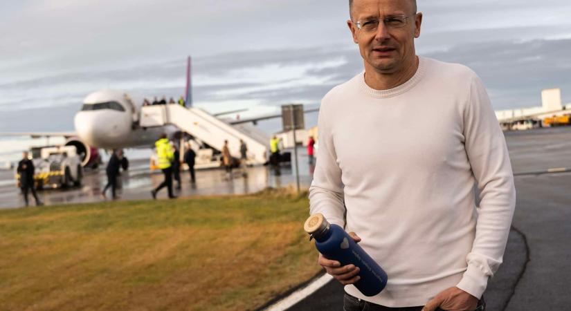 Szijjártó Péter: Tavasztól naponta indul járat Budapest és Peking között