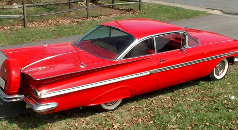 Így csináltak egy törött Chevy Impalából szalonállapotút