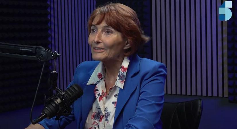 Ez ennyi volt: Lendvai Ildikó, az MSZP volt elnöke fogta magát, besétált Dull Szabolcshoz, és izomból beállt Magyar Péter mögé