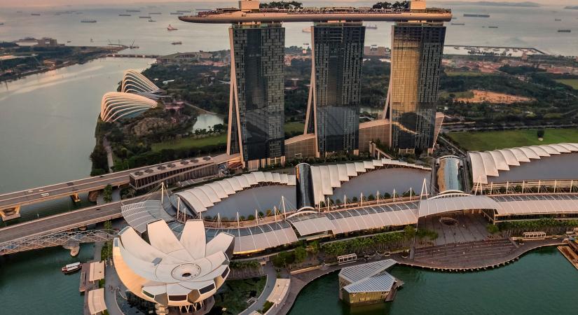 A Singapore Gulf Bank díjmentes stablecoin-kibocsátást indított a Solana blokkláncon
