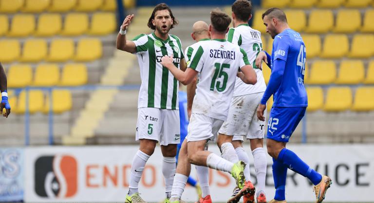 Szendrei duplájával nyert az újonc ellen, újra dobogón a Paks