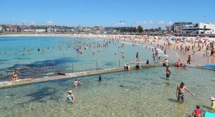 Terrortámadás az ausztrál Bondi Beachen, 12 halott és több tucat sebesült a világ leghíresebb szörfparadicsomában történt lövöldözésben