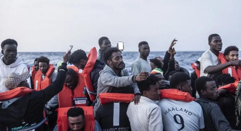 A The Guardian már nyíltan bevándorlásra kényszerítené Európát