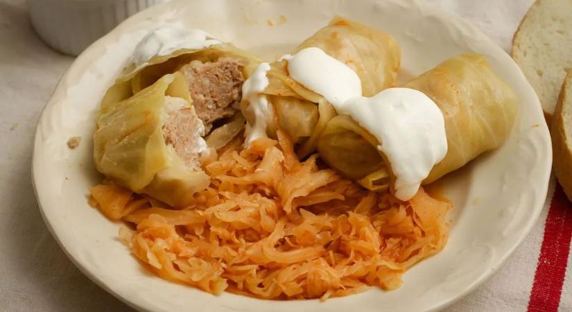 A szeretetbe göngyölt hagyomány: a karácsonyi töltött káposzta legendája (videó)