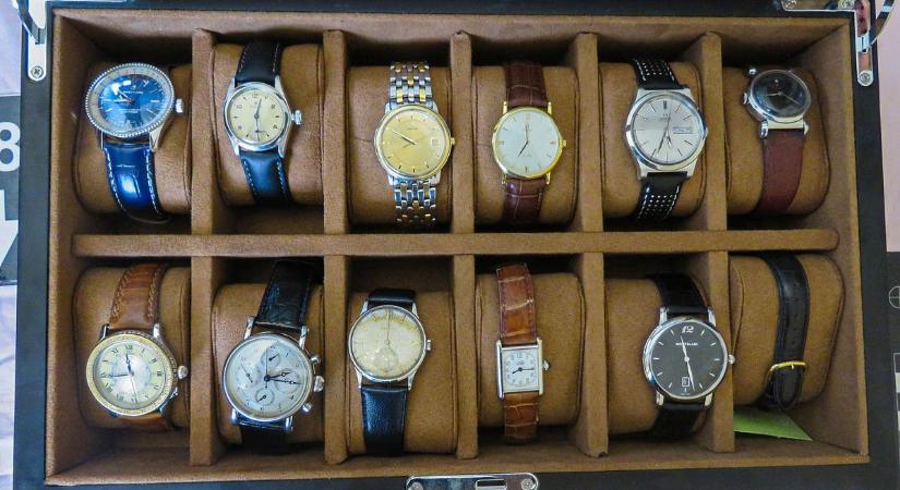 Nem létező politikai kapcsolatokkal csalt ki vállalkozóktól majdnem félmilliárd forintot egy Fejér megyei férfi