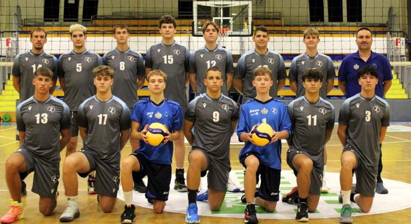 Felemás eredmény a Szolnoki Sportcentrum fiatal röplabdázóitól