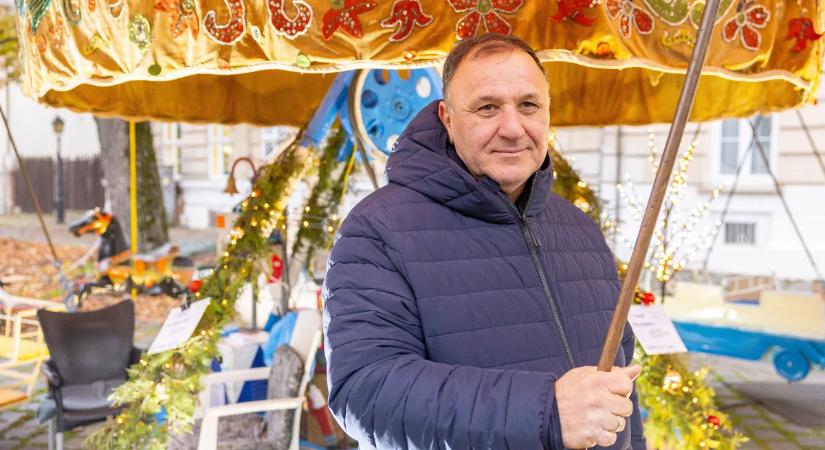 Greznár Antalnak már a dédszülei is körhintások voltak: „Akad százéves darab is”