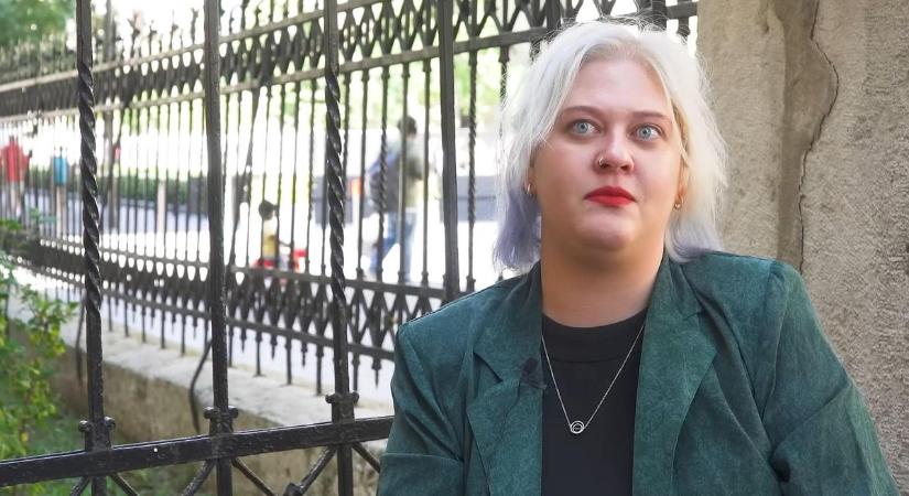 A valóság erősebbnek bizonyult: drogosok és prostitúció teszik pokollá Krasznahorkai lányának mindennapjait – elköltözne a woke-aktivista