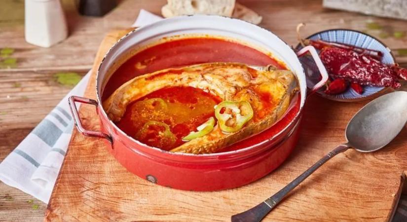 A karácsonyi halászlé titkai: apró lépések, amelyekkel biztos a siker