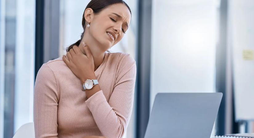 Így lesz a laptopból kényelmes és egészséges munkaállomás otthon