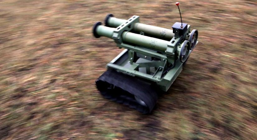 Új fegyver születik – egyre népszerűbbek a földi drónok az ukrán fronton