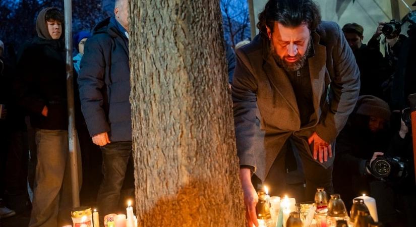 Lezajlott a néma tüntetés a Szőlő utcában