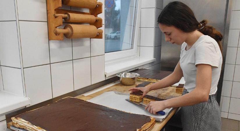 A cukrászmester szerint tökéletes lesz a karácsonyi zserbó, ha ezt a titkát megismerjük
