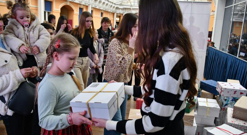 Karácsonyi ünnepség a nagycsaládosoknál