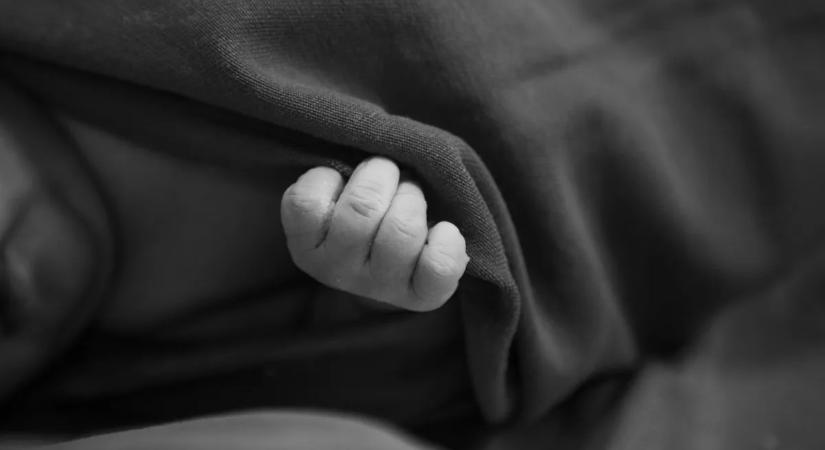 A drogcsempész fiatal babájával tért haza néhány héttel szabadulása után