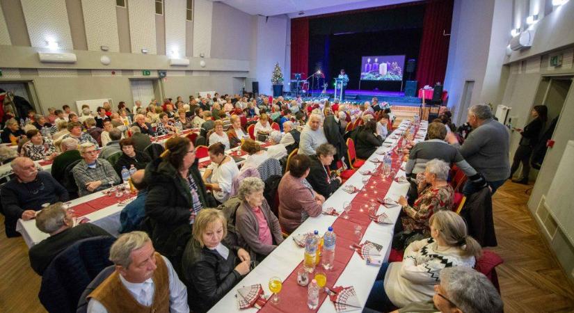 Ünnepi gálával búcsúzott az évtől a Mozgáskorlátozottak Egyesülete