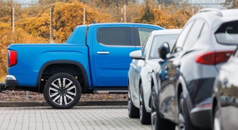 Egy gyorsétterem parkolójában szülte meg gyermekét az anya