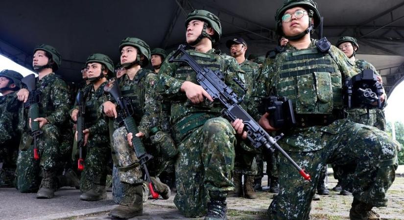 A csendes-óceáni dominó: egy rossz döntés, és Japán–Kína konfliktus söpör végig a régión