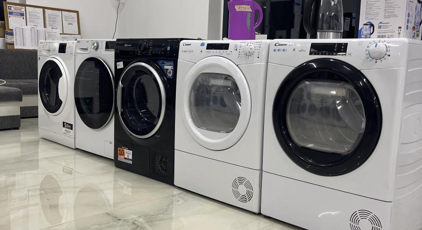 Minden gép tesztelve és bevizsgálva – ezért vásárolnak egyre többen outletből