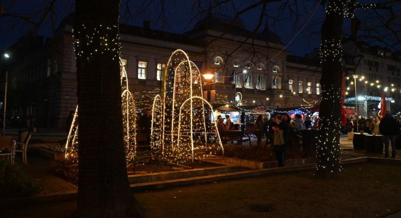 Nyári gyerek vagyok, valamiért mégis nagyon kedvelem a decembert