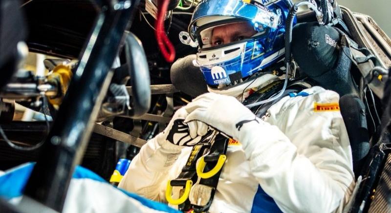 Kategóriagyőzelmet szerzett Abu Dhabiban a 12 óráson a Williams F1-es főnöke