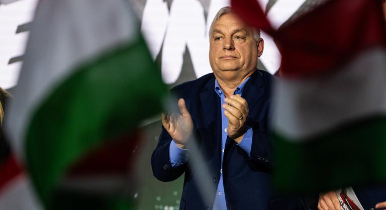 Orbán Viktor: Öveket becsatolni, rázós hetünk lesz