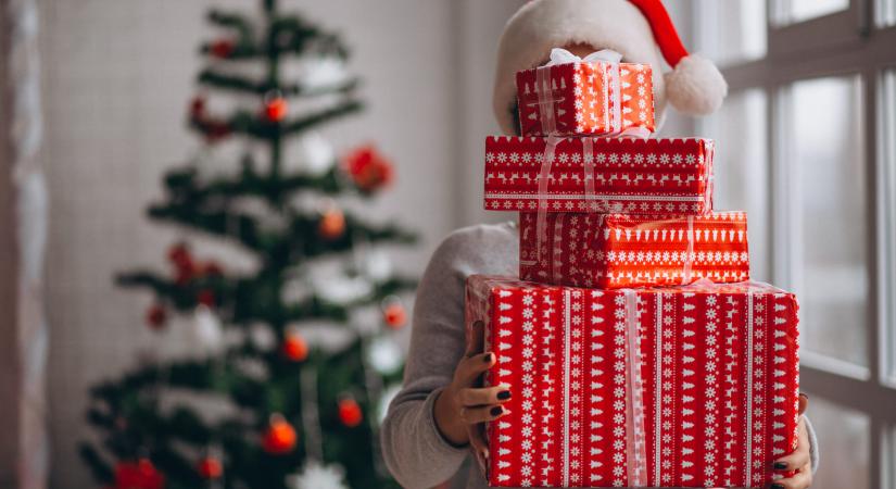 A szlovákiai polgároknak lesz a legszerényebb karácsonyuk a régióban. Harmaduk többet akar spórolni az ajándékokon, mint tavaly