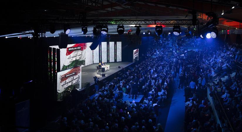 Nem zárul az olló: stabil Tisza-előnyt mértek a Fidesz előtt