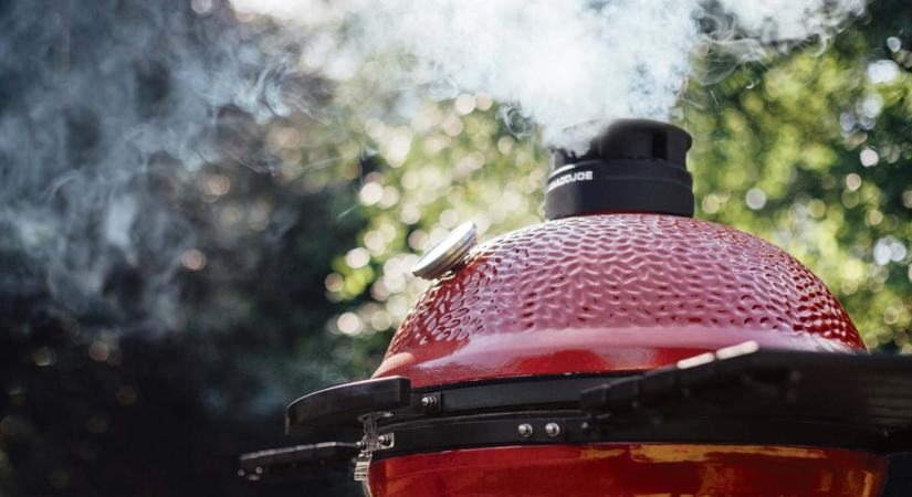 Ne tedd el a grillt! Így működik tökéletesen a kamado grill készüléked télen is