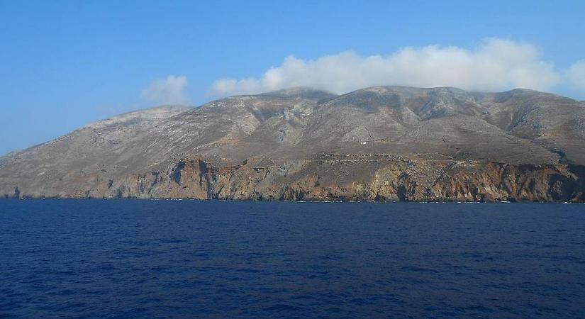 Ritka leleteket tartalmazó, ókori hajóroncsra bukkantak egy görög szigetnél